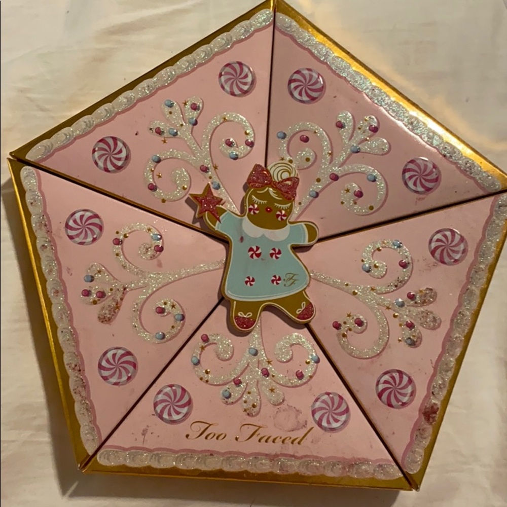 Too Faced Christmas Star palette